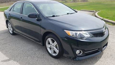 2014 Toyota Camry for sale at Carcraft Advanced Inc. in Orland Park IL