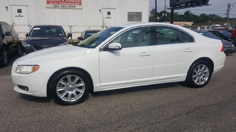2009 Volvo S80 for sale at MENNE AUTO SALES LLC in Hasbrouck Heights NJ
