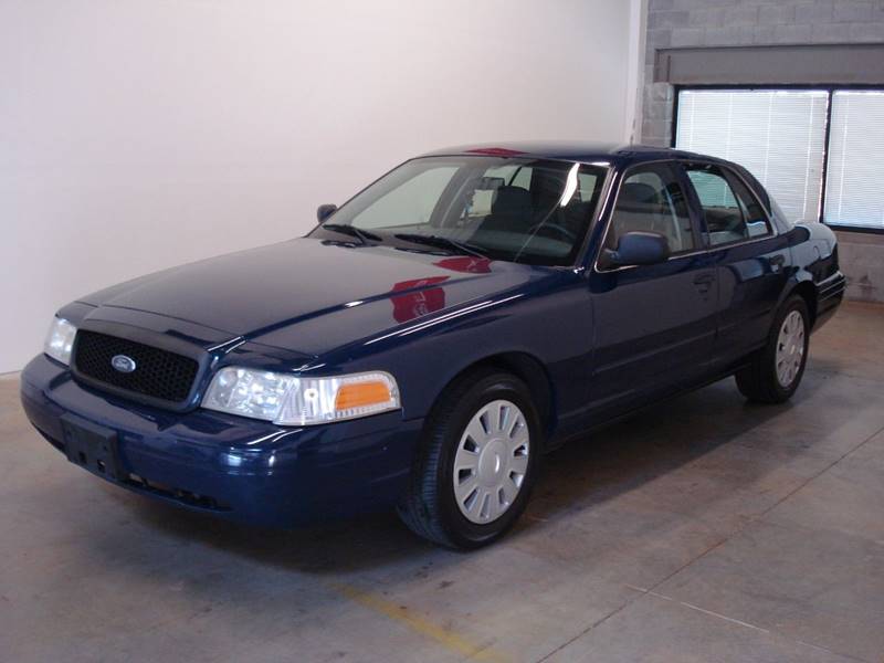 2007 Ford Crown Victoria for sale at DRIVE INVESTMENT GROUP automotive in Frederick MD