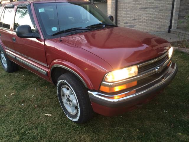 1998 Chevrolet Blazer for sale at RIVER AUTO SALES CORP in Maywood IL
