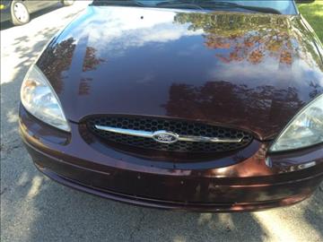 2001 Ford Taurus for sale at RIVER AUTO SALES CORP in Maywood IL
