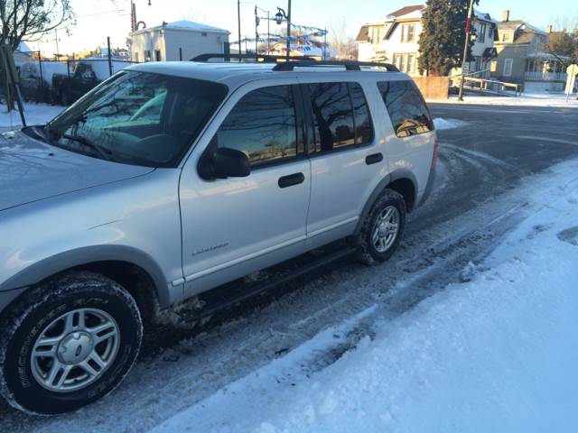 2002 Ford Explorer for sale at RIVER AUTO SALES CORP in Maywood IL