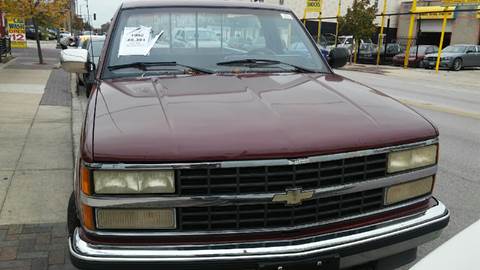 1992 Chevrolet C/K 2500 Series for sale at RIVER AUTO SALES CORP in Maywood IL
