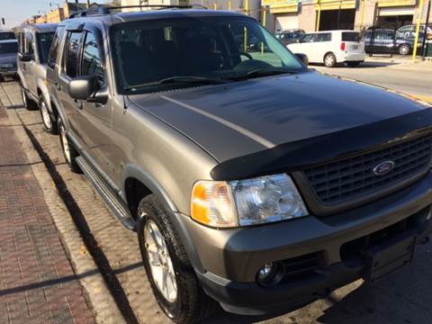 2004 Ford Explorer for sale at RIVER AUTO SALES CORP in Maywood IL