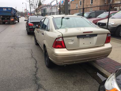 2007 Ford Focus for sale at RIVER AUTO SALES CORP in Maywood IL