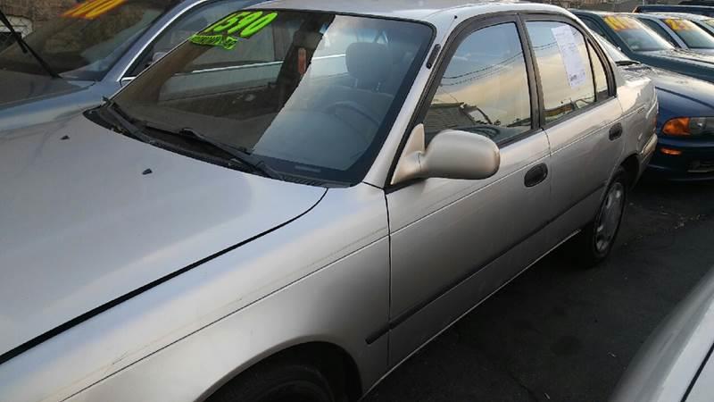 1996 Toyota Corolla for sale at RIVER AUTO SALES CORP in Maywood IL