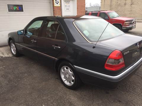 1995 Mercedes-Benz C-Class for sale at RIVER AUTO SALES CORP in Maywood IL
