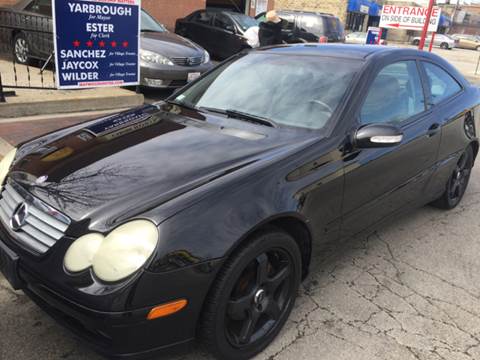 2004 Mercedes-Benz C-Class for sale at RIVER AUTO SALES CORP in Maywood IL
