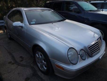 2001 Mercedes-Benz CLK for sale at RIVER AUTO SALES CORP in Maywood IL