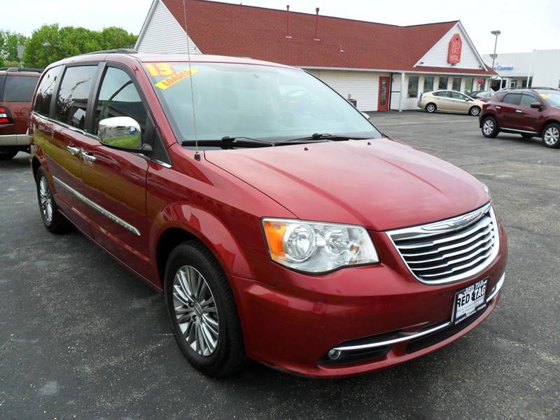 2013 Chrysler Town and Country for sale at RED TAG MOTORS in Sycamore IL