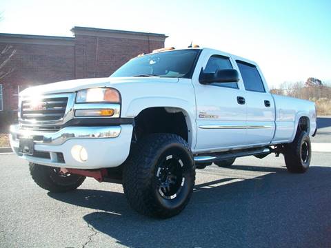 2004 GMC Sierra 2500HD for sale at MACC in Gastonia NC