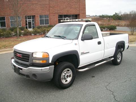 2005 GMC Sierra 2500HD for sale at MACC in Gastonia NC