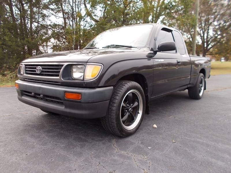 1995 Toyota Tacoma for sale at Carolina Auto Sales in Trinity NC
