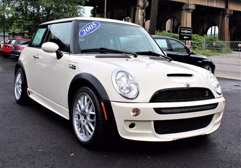 2005 MINI Cooper for sale at Cutuly Auto Sales in Pittsburgh PA