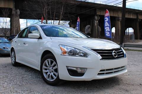 2014 Nissan Altima for sale at Cutuly Auto Sales in Pittsburgh PA