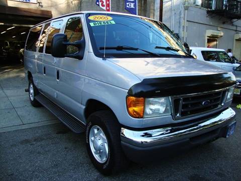 2005 Ford E-Series Wagon for sale at Discount Auto Sales in Passaic NJ