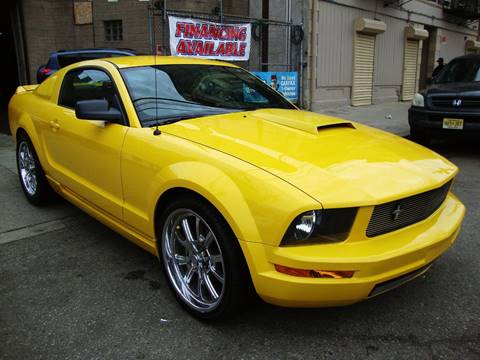 2006 Ford Mustang for sale at Discount Auto Sales in Passaic NJ