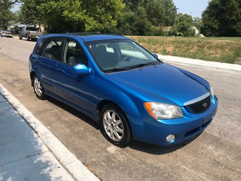 2005 Kia Spectra for sale at JE Auto Sales LLC in Indianapolis IN