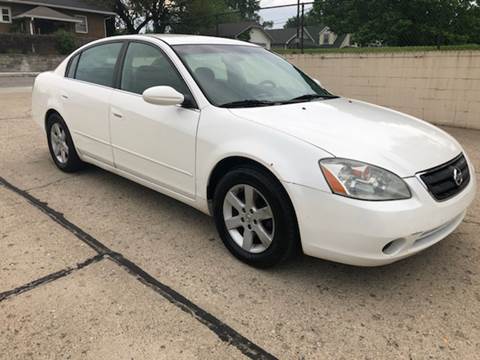 2002 Nissan Altima for sale at JE Auto Sales LLC in Indianapolis IN