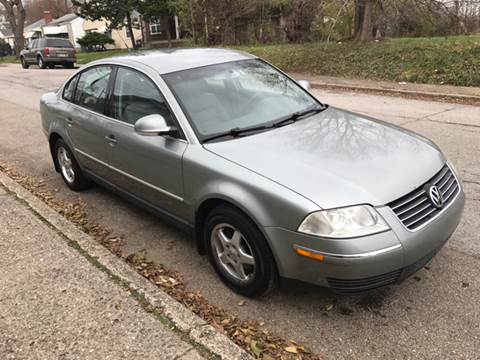 2004 Volkswagen Passat for sale at JE Auto Sales LLC in Indianapolis IN