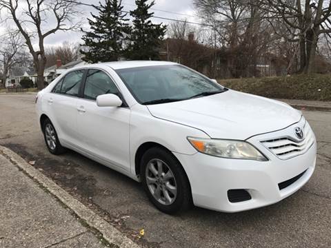2010 Toyota Camry for sale at JE Auto Sales LLC in Indianapolis IN