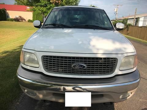 2001 Ford Expedition for sale at Luxury Cars Xchange in Lockport IL