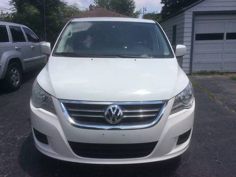2009 Volkswagen Routan for sale at Luxury Cars Xchange in Lockport IL