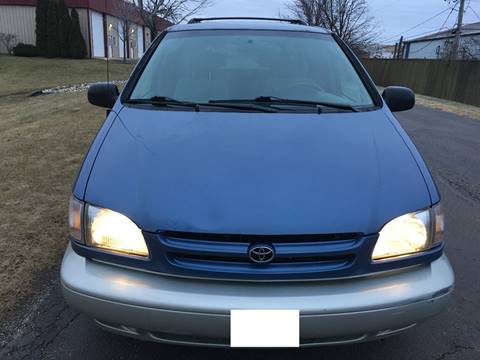 1999 Toyota Sienna for sale at Luxury Cars Xchange in Lockport IL