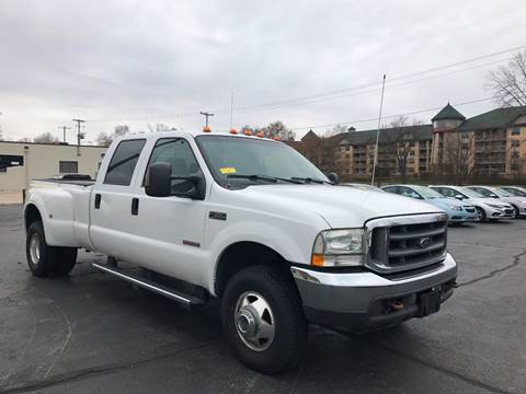 2004 Ford F-350 Super Duty for sale at Auto Gallery LLC in Burlington WI