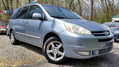 2004 Toyota Sienna for sale at Homsi Auto Inc in Kannapolis NC