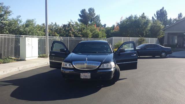 2006 Lincoln Town Car for sale at CARSTER in Huntington Beach CA
