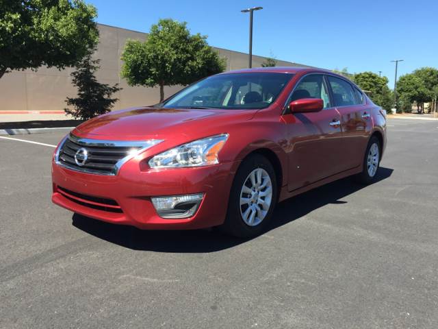2013 Nissan Altima for sale at 707 Motors in Fairfield CA