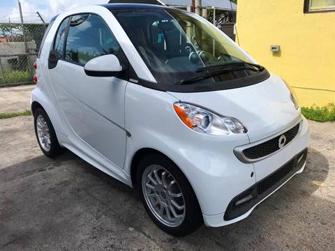 2013 Smart fortwo for sale at MIAMI AUTO LIQUIDATORS in Miami FL