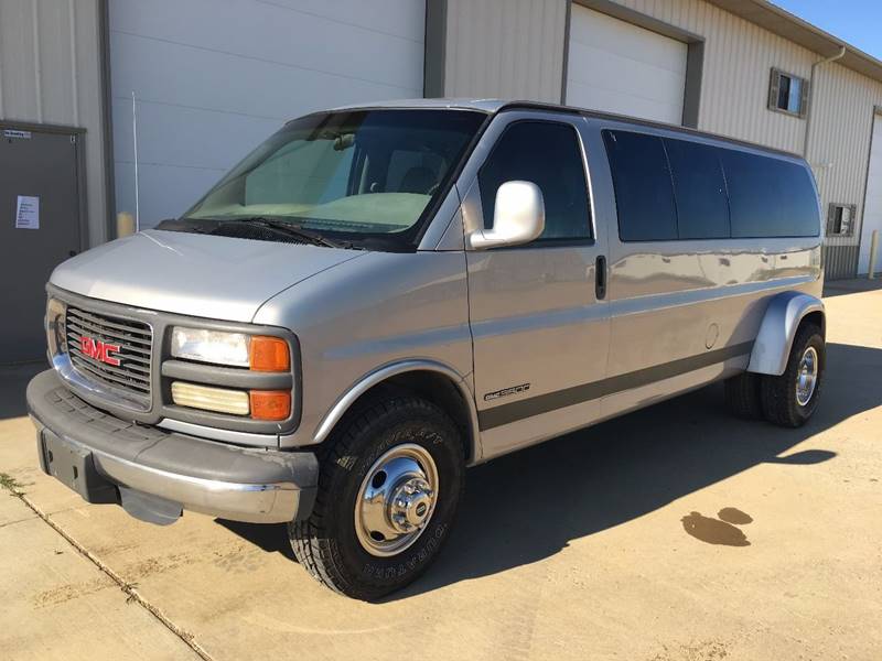 1998 GMC Savana Passenger for sale at Star Motors in Brookings SD