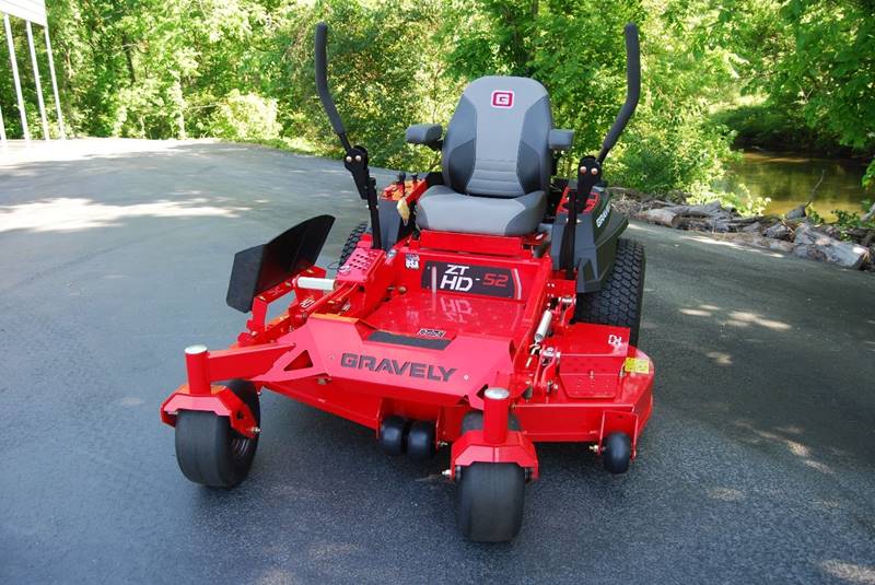 2025 Gravely ZT HD 52