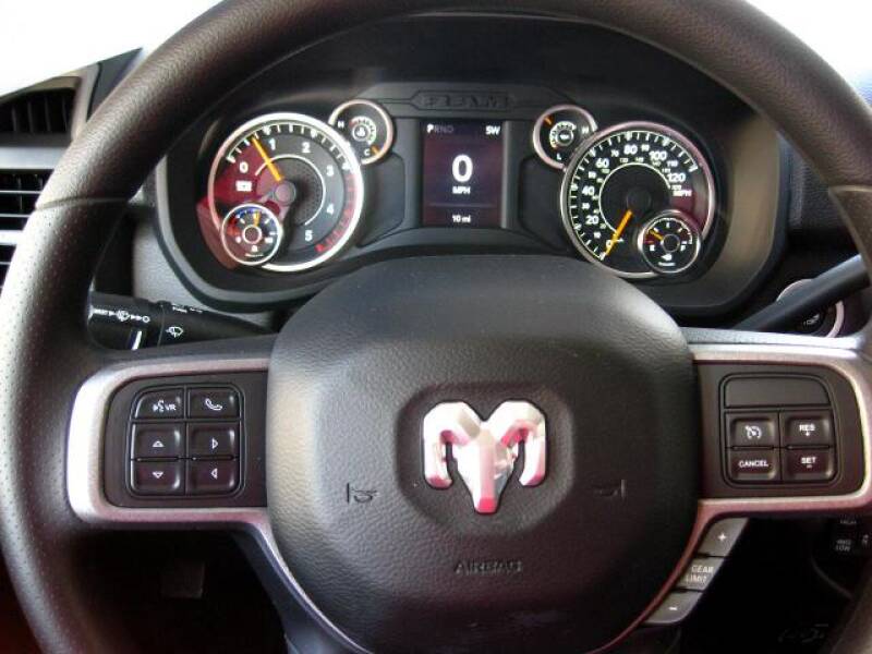 2020 RAM Ram Pickup 3500 Tradesman (image 6)