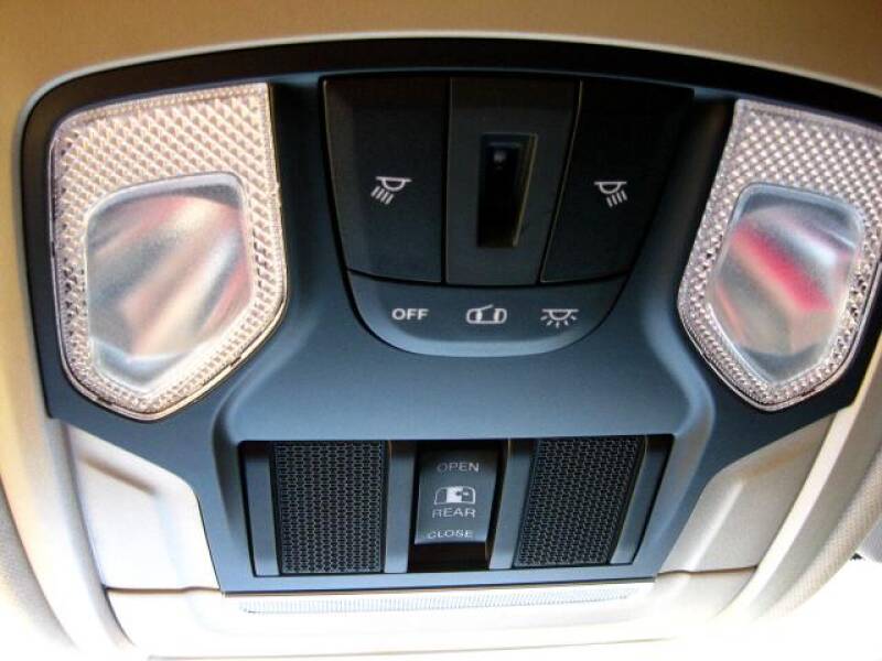 2020 RAM Ram Pickup 3500 Tradesman (image 14)