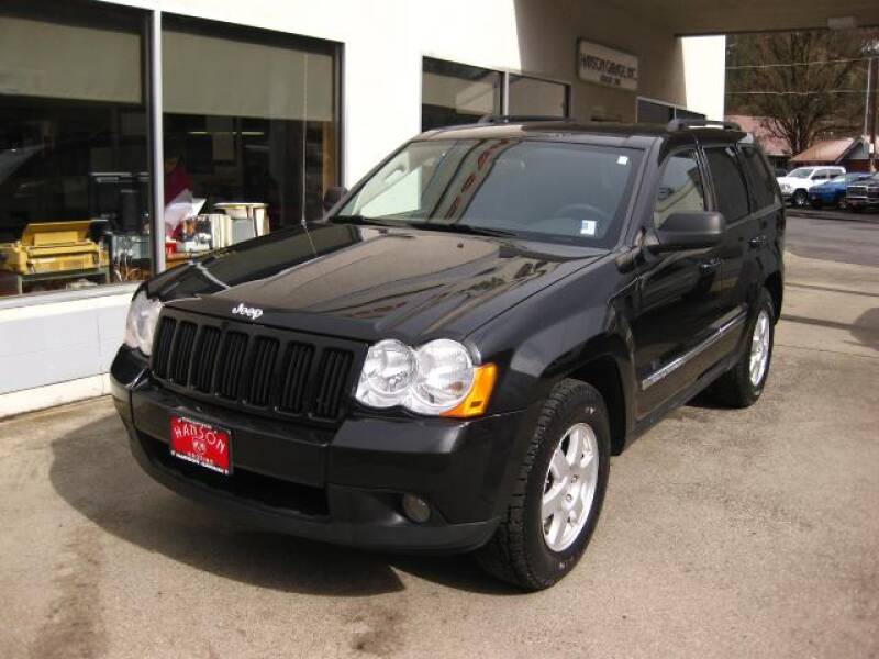 2010 Jeep Grand Cherokee Laredo (image 1)