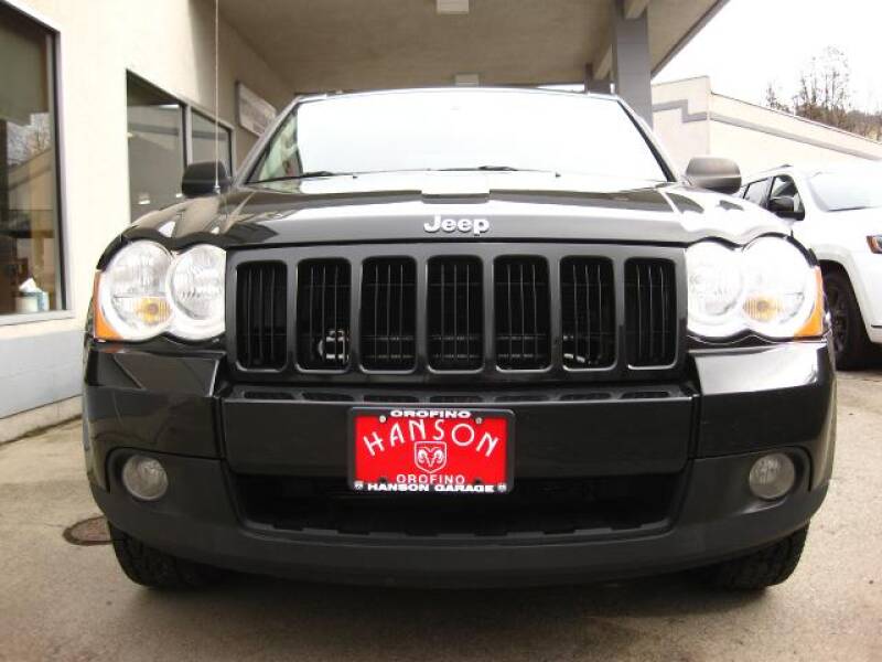 2010 Jeep Grand Cherokee Laredo (image 25)