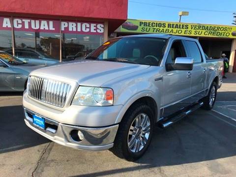 2006 Lincoln Mark LT for sale at Sanmiguel Motors in South Gate CA