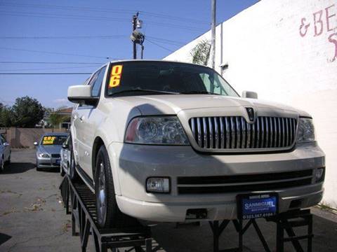 2006 Lincoln Navigator for sale at Sanmiguel Motors in South Gate CA