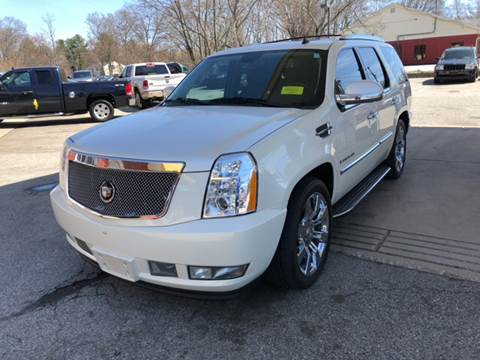 2009 Cadillac Escalade for sale at Barga Motors in Tewksbury MA