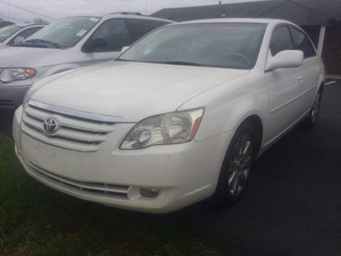 2006 Toyota Avalon for sale at ASSET MOTORS LLC in Westerville OH
