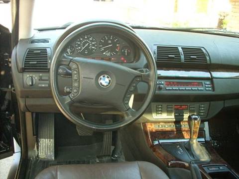 2005 BMW X5 4.4i