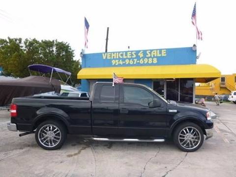 2004 Ford F-150 for sale at Car Mart Leasing & Sales in Hollywood FL