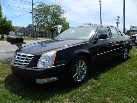 2010 Cadillac DTS for sale at Auto House Of Fort Wayne in Fort Wayne IN