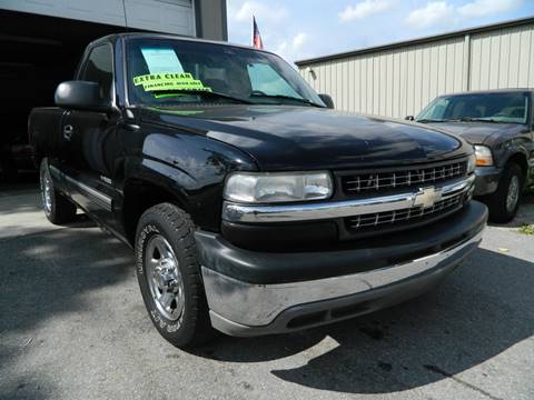 2002 Chevrolet Silverado 1500 for sale at Auto House Of Fort Wayne in Fort Wayne IN