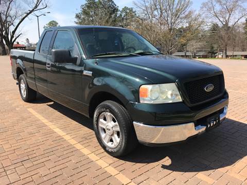 2004 Ford F-150 for sale at PFA Autos in Union City GA