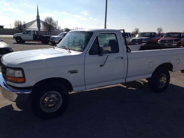 1997 Ford F-250 XL's photo