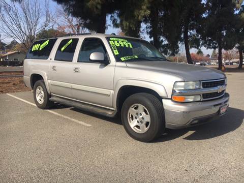 2004 Chevrolet Suburban for sale at Credit World Auto Sales in Fresno CA